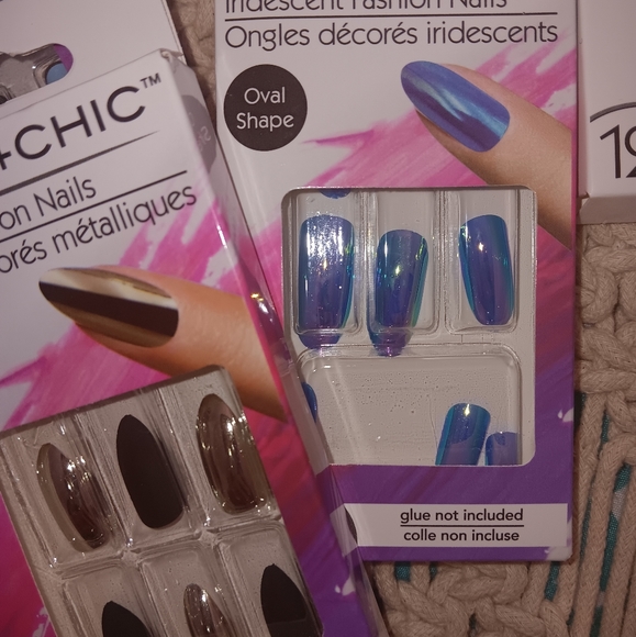 Sassy+Chic~Metallic Animal Print Colorful Press On Nail Bundle with Glue NWT - Picture 3 of 8